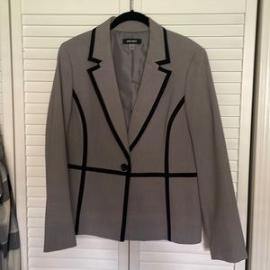 Ladies Nine West dress blazer